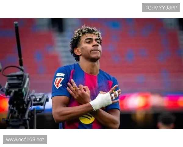 拉明·亚马尔：欧冠完成生涯首秀