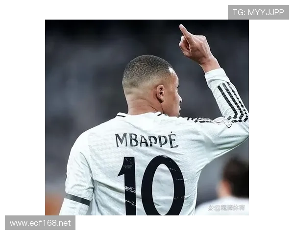 皇马面临姆巴佩是否改变球队体系的考验，当前赛季体系稳定性将面临挑战。